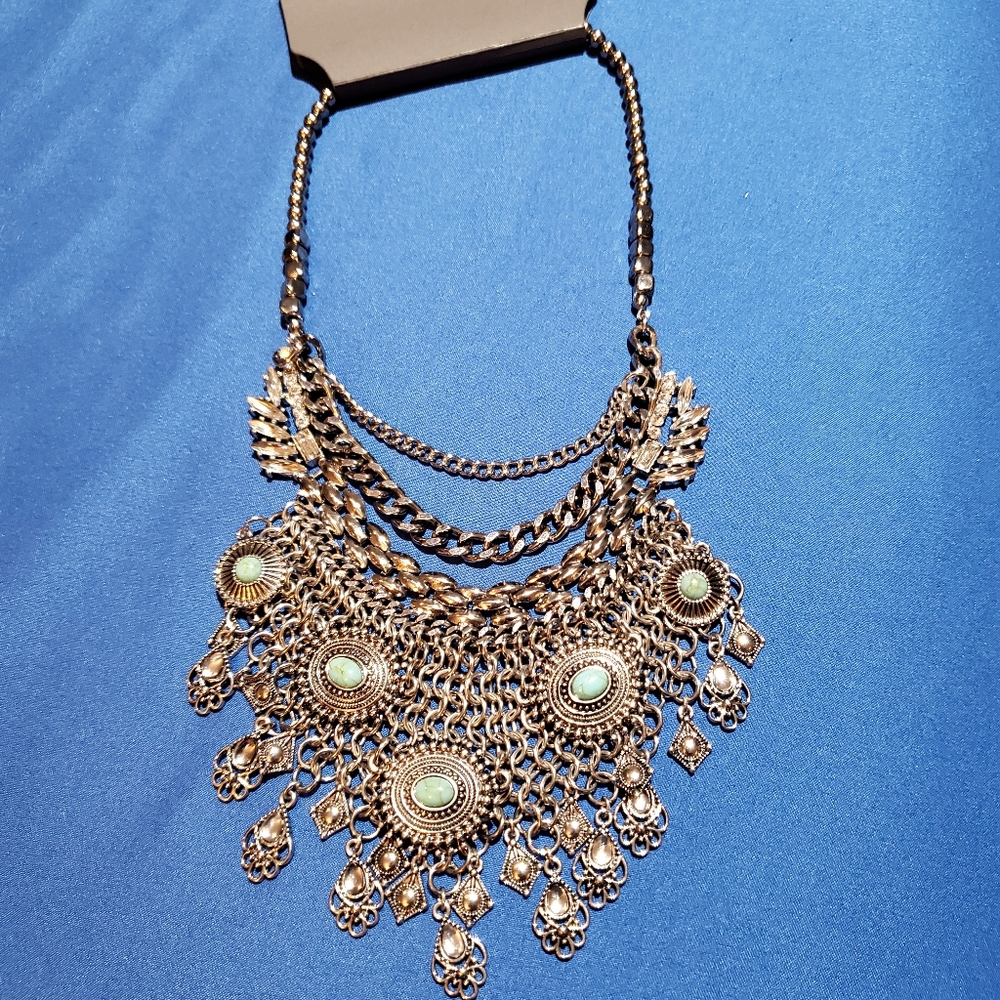 Express Necklace